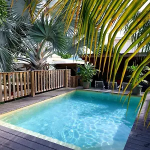 cosy-appart-avec-piscine-proche-plage.comcaribbean.com/
